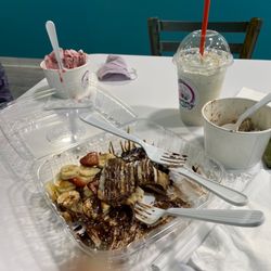 Yummy Ice Cream Rolls - Absolutely amazing!!