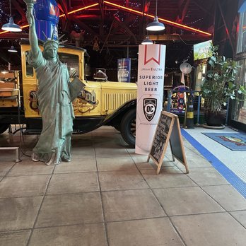 Knowlwood - Burgers Near Me - Irvine, California