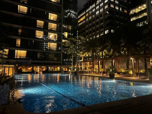 Shangri-La The Fort, Manila by null