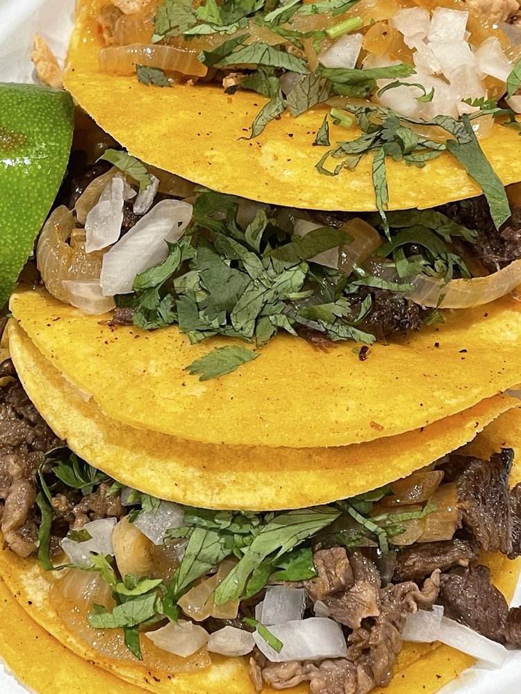 Food from El Tako Nako