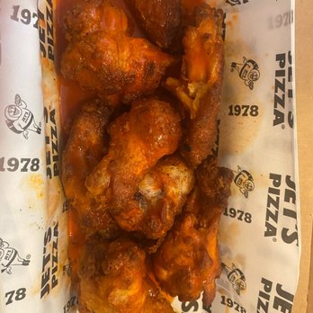 Jet's Pizza - Medium wings - Pizza Near Me - Jeffersonville, Indiana Jet's Pizza - Medium wings - Pizza Near Me - Jeffersonville, Indiana