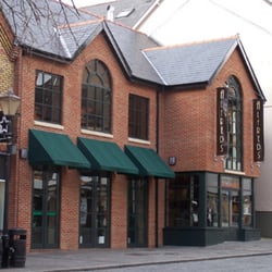 Alfred's Bar & Grill - Alfred's Bar & Grill