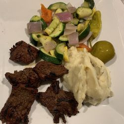 Sudbury Point Grill - Steak tips dinner. Not very good.