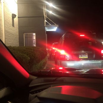 Taco Bell - Line for drive thru - Fast Food Near Me - Brodheadsville, Pennsylvania Taco Bell - Line for drive thru - Fast Food Near Me - Brodheadsville, Pennsylvania