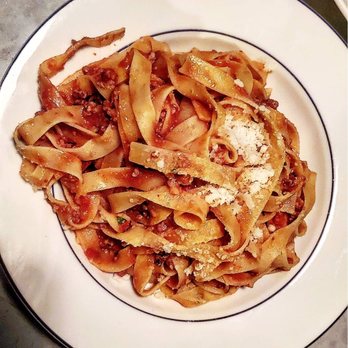 Parcheggio - Italian Near Me - Toronto, Ontario Parcheggio - Italian Near Me - Toronto, Ontario