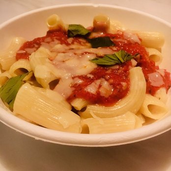 Aster Hall - Pasta allá vodka - Burgers Near Me - Chicago, Illinois