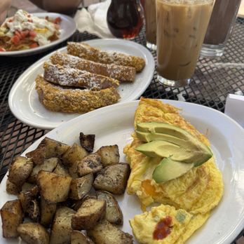 Alo Cafe - Make Build Your Own Omelet - Breakfast & Brunch Near Me - Scottsdale, Arizona
