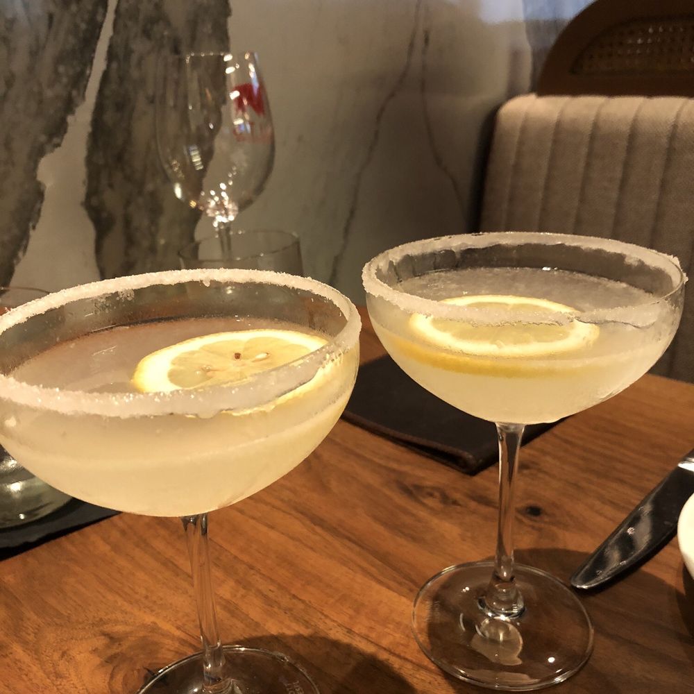 Cuts Steakhouse - Perfectly prepared lemon drops - Steakhouses Near Me - Suwanee, Georgia