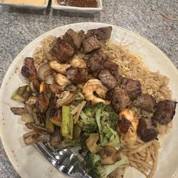 Sagano Japanese Bistro and Steak House - Hibachi Filet Mignon and Shrimp