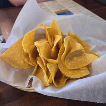 Casa de Tres Reyes - Mexican Near Me - Des Peres, Missouri