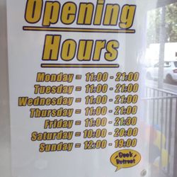 Geek Retreat - Wirral - Opening times of geek retreat