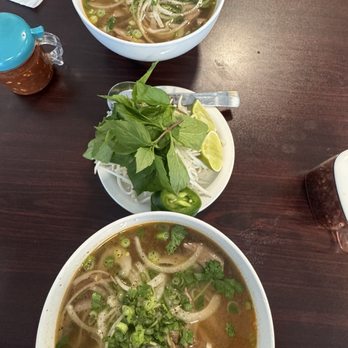 Saigon Cafe - Rare Round Eye Steak, Flank, & Beef Brisket Pho (Pho Tai Nam Gau) - Vietnamese Near Me - Bellingham, Washington