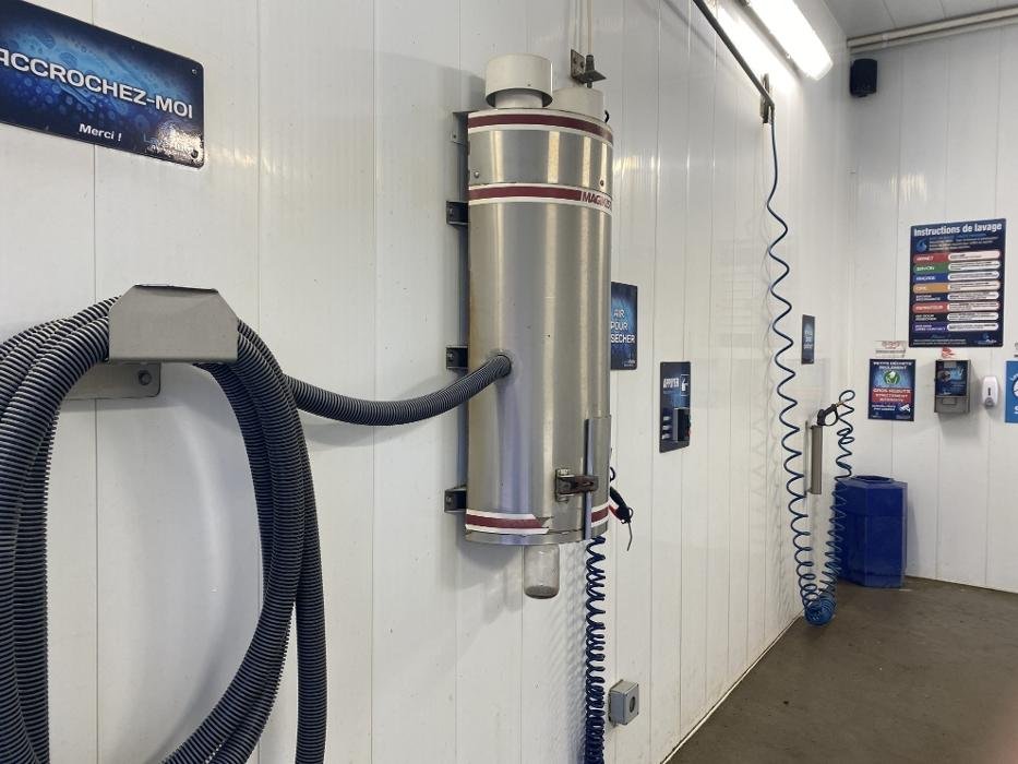 ULTRAMAR Updated May 2024 290 Rue Notre Dame O, Rimouski, Quebec