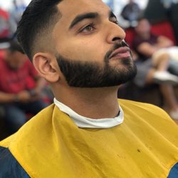 Los Primos Barbershop