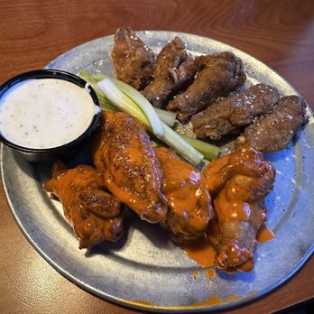 Native Grill & Wings - Medium Wings and Golden Wings - Sports Bars Near Me - Mesa, Arizona