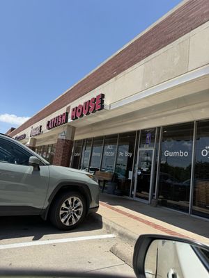 Catfish House by null