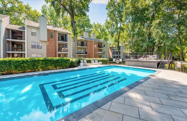 Woodford Apartments by null