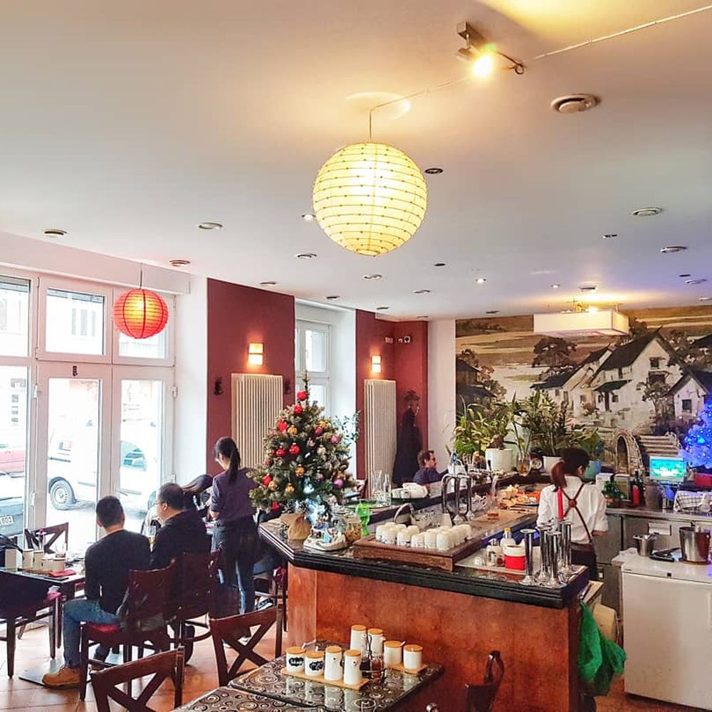 Wok Show - interior - Chinese Near Me - Berlin, BE Wok Show - interior - Chinese Near Me - Berlin, BE