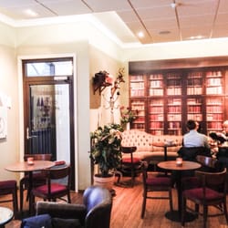 Café Tornhuset - Espresso house-doftande interiör, januari 2016