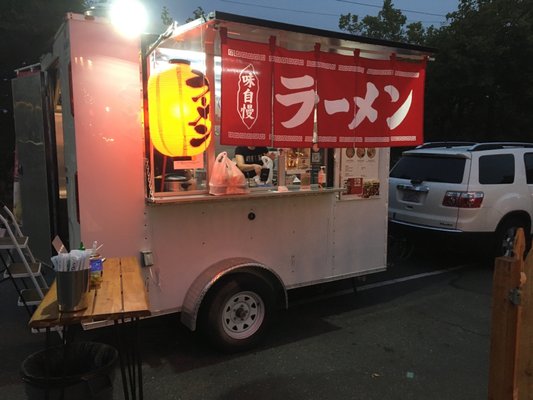 midnite ramen by null