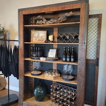 Rippey at Lodi Vintners - Supplies - Wineries Near Me - Acampo, California Rippey at Lodi Vintners - Supplies - Wineries Near Me - Acampo, California