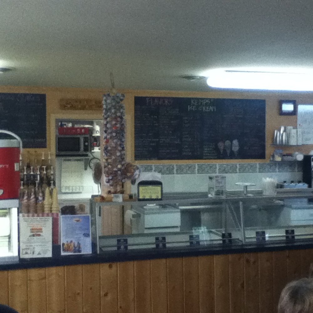 The Yellow House - Ice Cream & Frozen Yogurt Near Me - Crosslake, Minnesota The Yellow House - Ice Cream & Frozen Yogurt Near Me - Crosslake, Minnesota