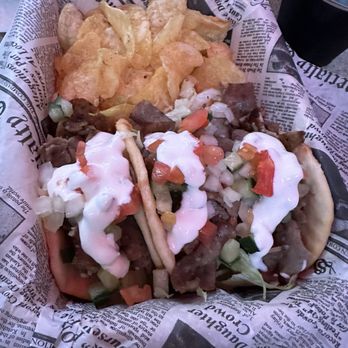 Chicago Brewhouse - Greek Town Gyro Sliders - Beer Bar Near Me - Chicago, Illinois