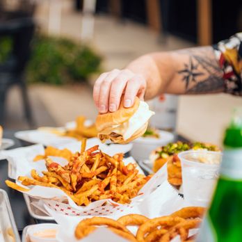 Haute Dogs  - wedding catering food truck - Hot Dogs Near Me - Arlington, Virginia
