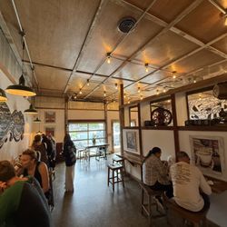 Rise Up Coffee - Sitting Area