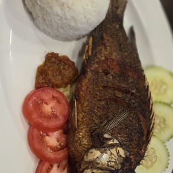 Ibu’s Kitchen - Tilapia goreng - Indonesian Near Me - Doraville, Georgia Ibu’s Kitchen - Tilapia goreng - Indonesian Near Me - Doraville, Georgia