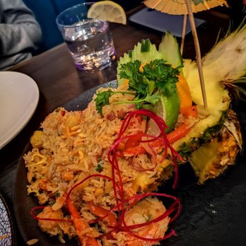Chiang Mai - Pineapple fried rice - Thai Near Me - Toronto, Ontario Chiang Mai - Pineapple fried rice - Thai Near Me - Toronto, Ontario