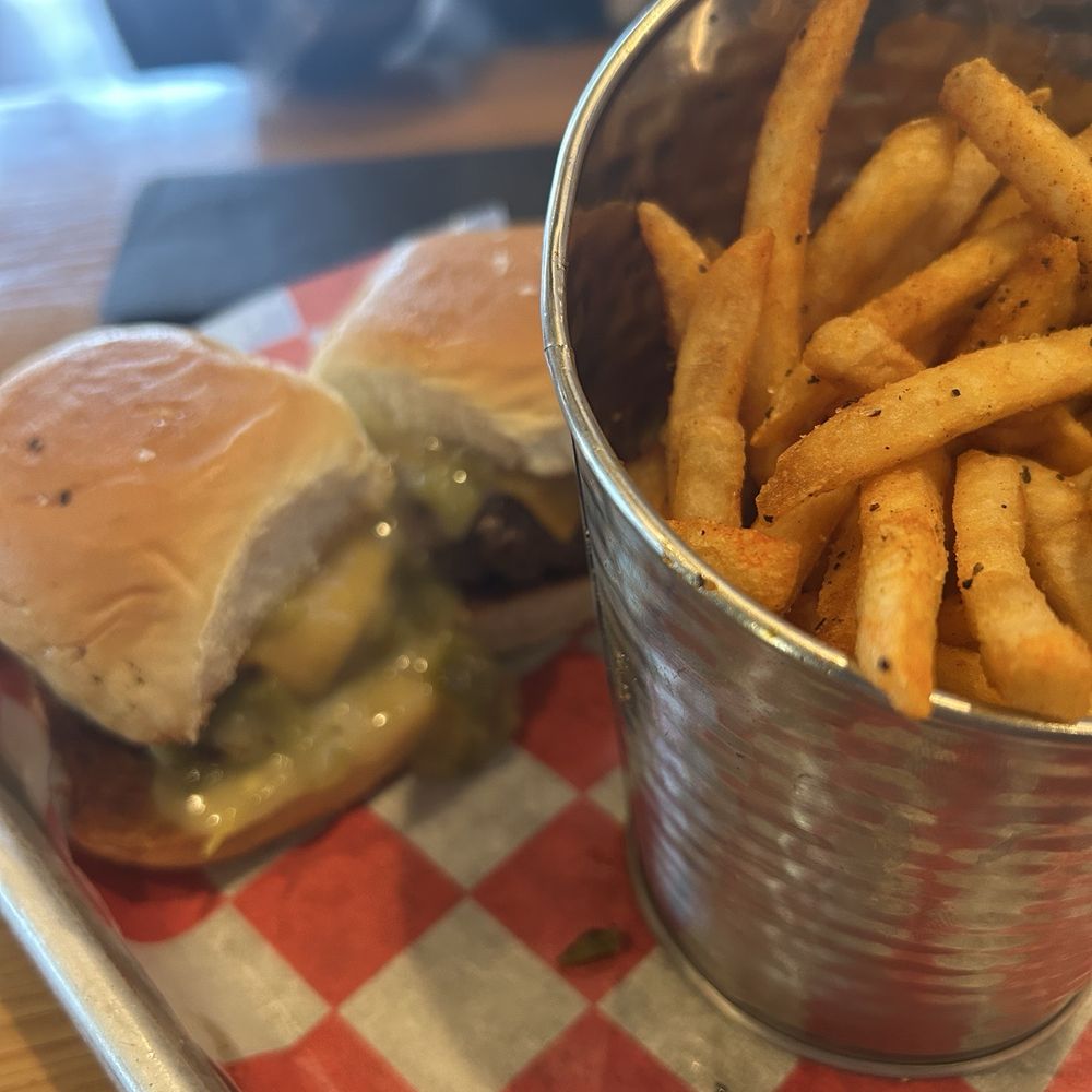 12th Street Tavern - Sliders - Sports Bars Near Me - Albuquerque, New Mexico