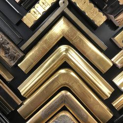 The Frame Forum - A collection of hand carved and gilded frames.