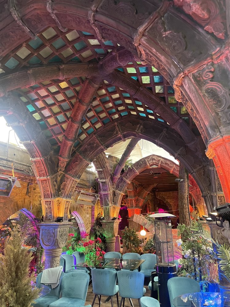 THE SHISHA GARDEN 88 Whitchurch Ln, Edgware, London, United Kingdom