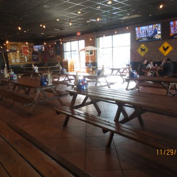 Big B's Texas BBQ - dining tables - Barbeque Near Me - Henderson, Nevada Big B's Texas BBQ - dining tables - Barbeque Near Me - Henderson, Nevada