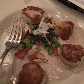 Bobby Van's Steakhouse - Sauteed Sea Scallops - Steakhouses Near Me - Washington, DC, District of Columbia Bobby Van's Steakhouse - Sauteed Sea Scallops - Steakhouses Near Me - Washington, DC, District of Columbia