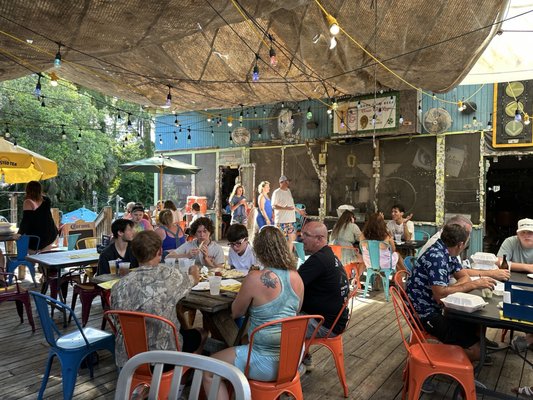 Huc-A-Poos Bites and Booze by null