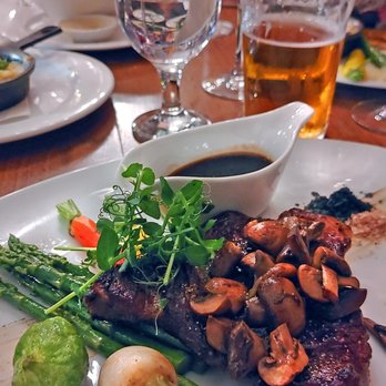 Deerhurst Resort - Antler Steakhouse Kobe steak - Golf Near Me - Huntsville, Ontario Deerhurst Resort - Antler Steakhouse Kobe steak - Golf Near Me - Huntsville, Ontario