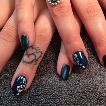 Polish Me Pretty - Matte finish with silver foil - Nail Technicians Near Me - Apollo Beach, Florida
