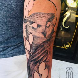 The Queen Bee Tattoo Parlour