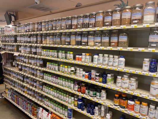 Joshua Tree Health Foods by null