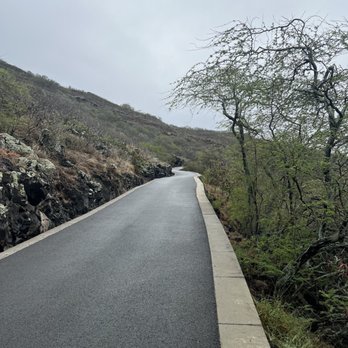 Makapu'u Point Lighthouse Trail - Hiking Near Me - Honolulu, Hawaii