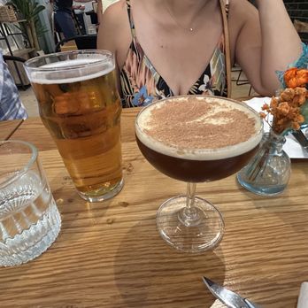 Isla & Co. West Palm Beach - Narragansett beer and martini - Bars Near Me - West Palm Beach, Florida Isla & Co. West Palm Beach - Narragansett beer and martini - Bars Near Me - West Palm Beach, Florida