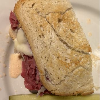 Fox's Deli - Grilled rye doesn't crack and isn't dry?? - Soup Near Me - Rochester, New York