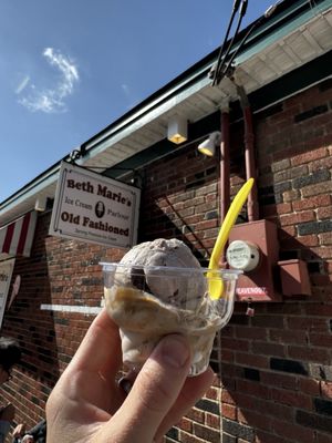 Beth Marie's Old Fashioned Ice Cream by null