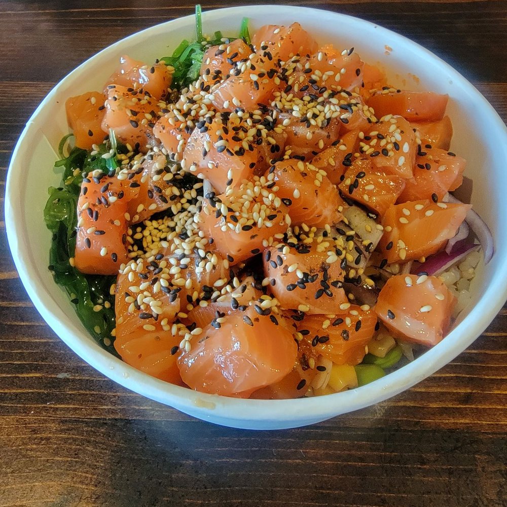 Regular poke salmon bowl