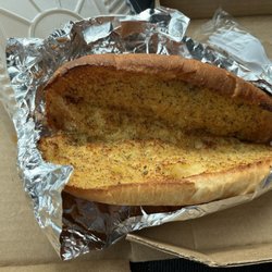 Faro's Italian Pizza - Garlic bread