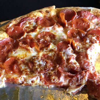 Giovanni's - Giovannis pepperoni pizza - Pizza Near Me - Mammoth Lakes, California Giovanni's - Giovannis pepperoni pizza - Pizza Near Me - Mammoth Lakes, California
