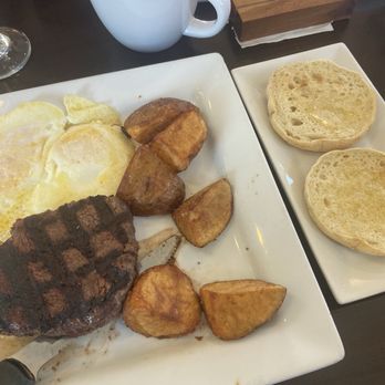Caffe 11th Avenue - Steak and eggs - American Near Me - Yakima, Washington