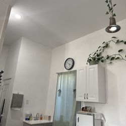 Rosy’s Nail Salon - The view from the pedicure side